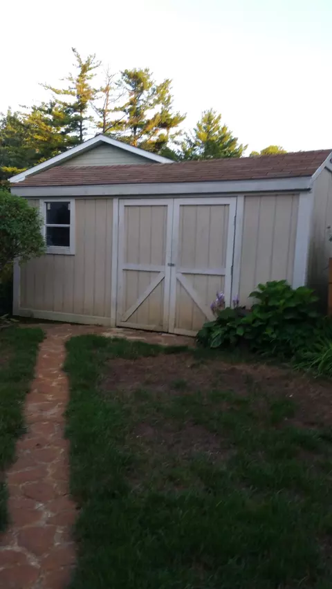 10436 N 493, De Motte, IN 46310 photo 5