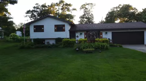 10436 N 493, De Motte, IN 46310 photo 2