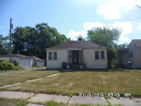 1023 Wright St, Gary, IN 46404 photo 2