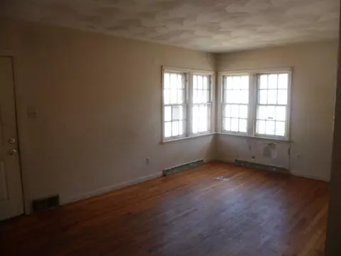 1023 Wright St, Gary, IN 46404 photo 3