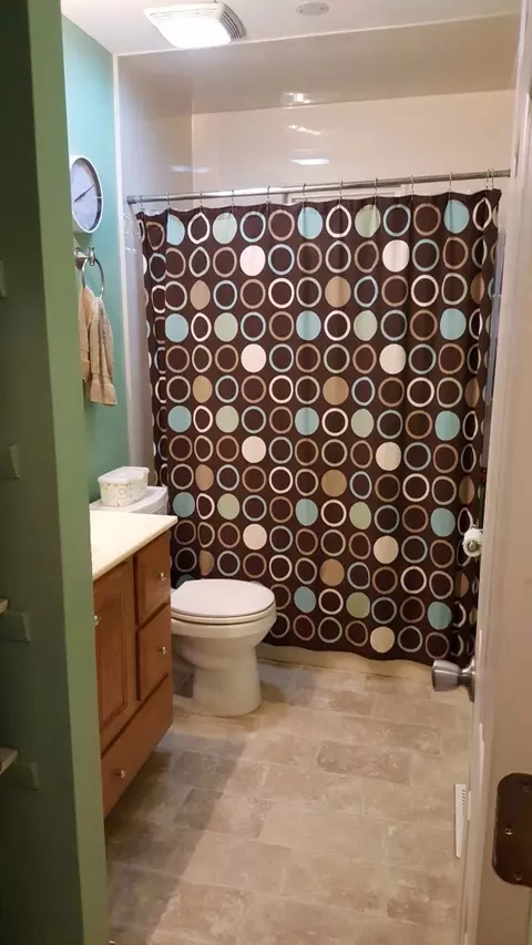 713 James Pl, Griffith, IN 46319 photo 5
