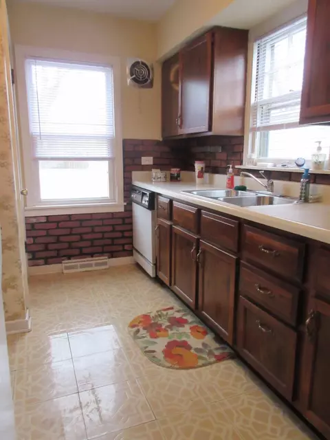 6630 Parrish Ave, Hammond, IN 46323 photo 5