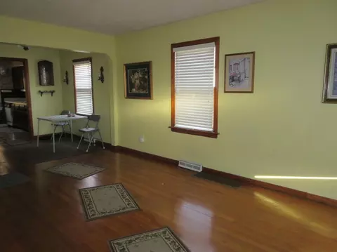 6630 Parrish Ave, Hammond, IN 46323 photo 2