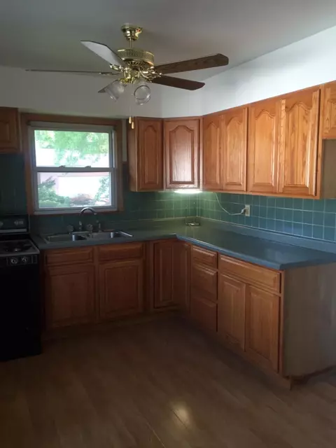 510 E 48th Pl, Gary, IN 46409 photo 6