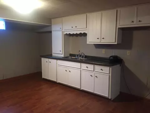 510 E 48th Pl, Gary, IN 46409 photo 9
