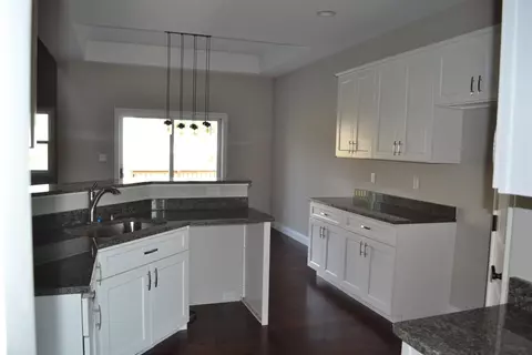 1154 Skylark Dr, Burns Harbor, IN 46304 photo 5