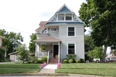 318 E Clark St, Crown Point, IN 46307 photo 1