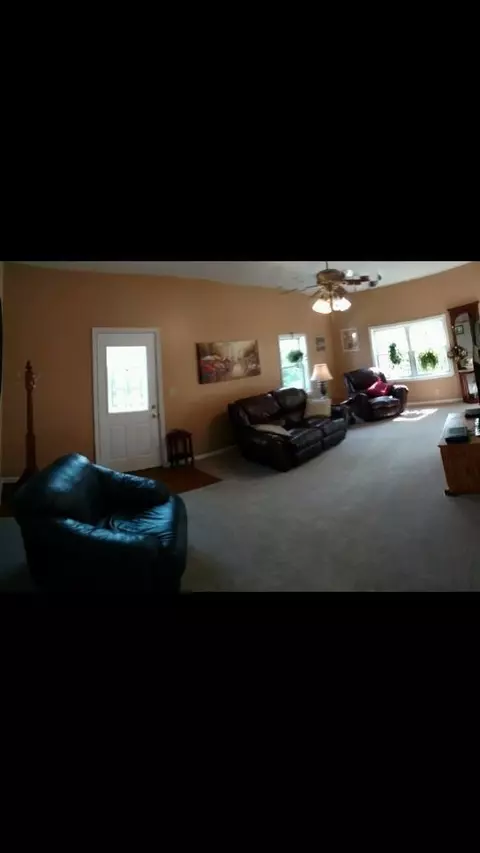 814 N Colfax Ave, Griffith, IN 46319 photo 5