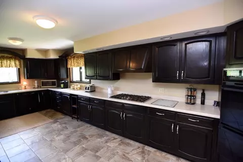 8650 Lantern Dr, Saint John, IN 46373 photo 9