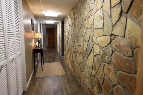 8650 Lantern Dr, Saint John, IN 46373 photo 4