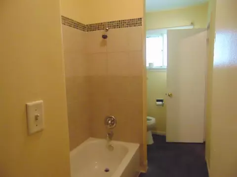 4400 E 6th Pl, Gary, IN 46403 photo 10