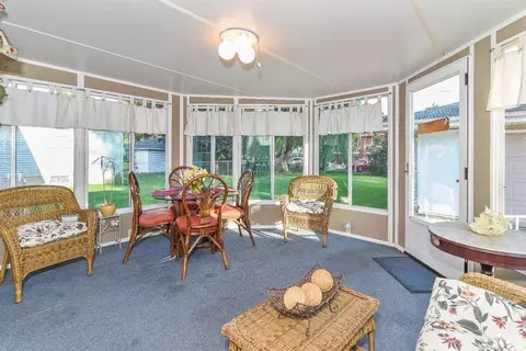1011 W Pine Pl, Griffith, IN 46319 photo 6