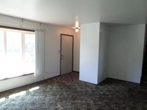16058 Harrison Ave, Crown Point, IN 46307 photo 3