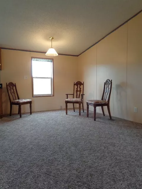 11932 N 457, De Motte, IN 46310 photo 7