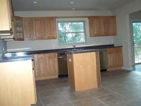 2037 W Adams St, Gary, IN 46407 photo 9