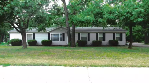 5530 E 1112, De Motte, IN 46310 photo 1