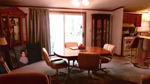 5530 E 1112, De Motte, IN 46310 photo 9