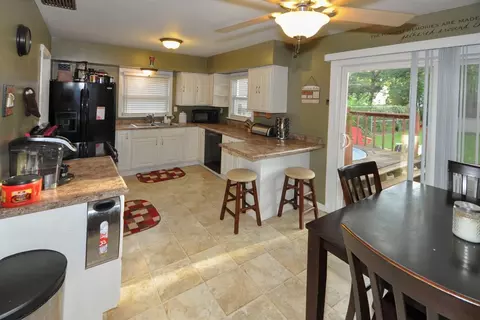 138 N Griffith Blvd, Griffith, IN 46319 photo 9