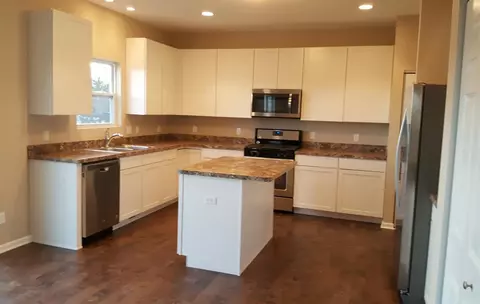 8249 Mayflower Dr, Lowell, IN 46356 photo 4