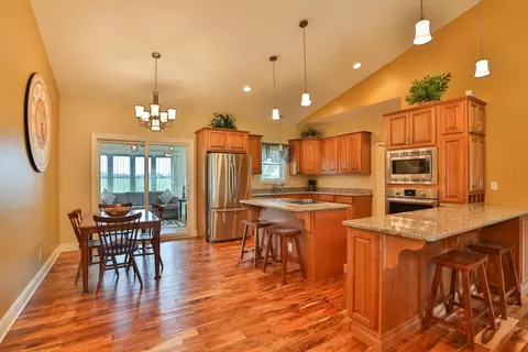 102 E 181st Ave, Lowell, IN 46356 photo 4