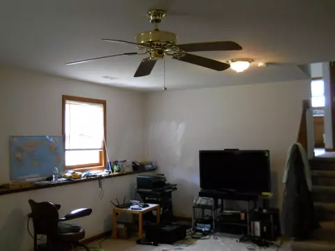 11634 N 557, De Motte, IN 46310 photo 8