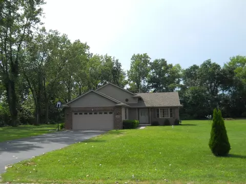 11634 N 557, De Motte, IN 46310 photo 2