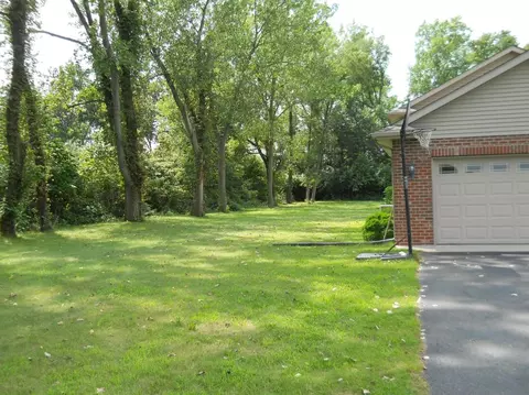 11634 N 557, De Motte, IN 46310 photo 10