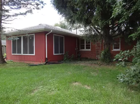 8245 Baring Ave, Munster, IN 46321 photo 7