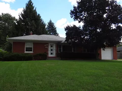 8245 Baring Ave, Munster, IN 46321 photo 2
