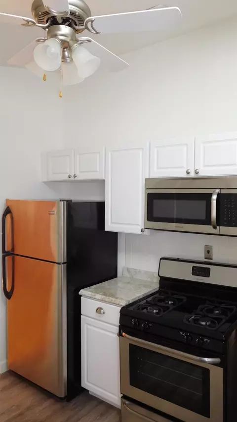 7950 Juniper Ave, Gary, IN 46403 photo 9