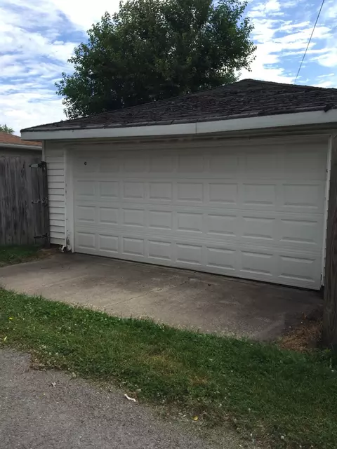 7540 Bertram Ave, Hammond, IN 46324 photo 4