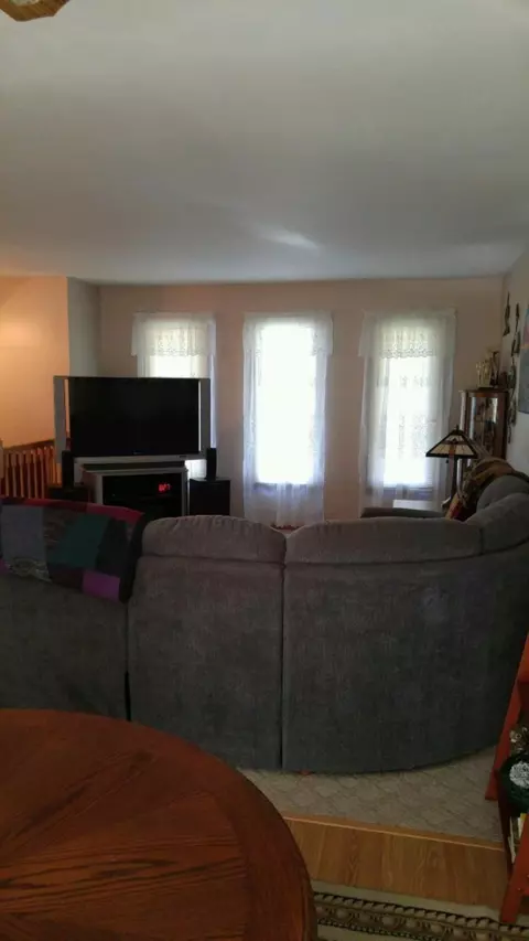 401 E 34th Ct, Griffith, IN 46319 photo 8