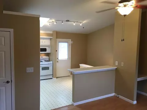 174 Meadows Circle Cir, Crown Point, IN 46307 photo 3