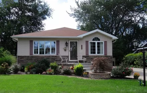 8114 Jackson Ave, Munster, IN 46321 photo 1