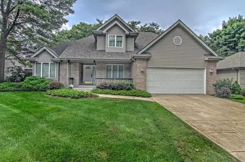 2048 Govert Dr, Schererville, IN 46375 photo 1