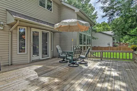 2048 Govert Dr, Schererville, IN 46375 photo 7