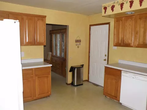 733 N Colfax St, Griffith, IN 46319 photo 6