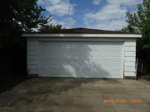 1729 Hayes St, Gary, IN 46404 photo 5