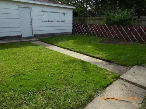 1729 Hayes St, Gary, IN 46404 photo 4