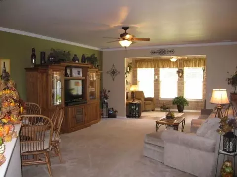 471 Cochran Dr, Crown Point, IN 46307 photo 8