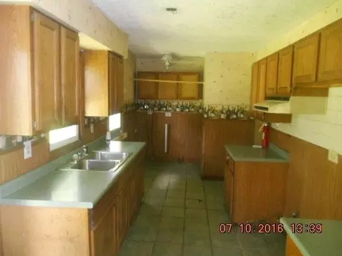 4311 King Ct, Gary, IN 46408 photo 4