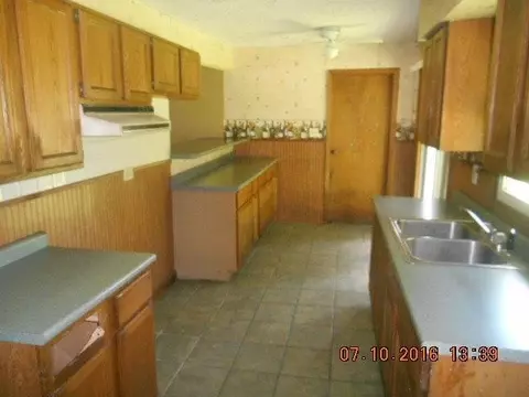4311 King Ct, Gary, IN 46408 photo 3