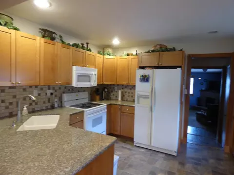 253 Sunset Ln, Munster, IN 46321 photo 7