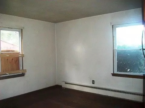 4068 Buchanan St, Gary, IN 46408 photo 3