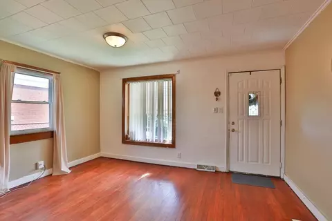 1451 Shell St, Hammond, IN 46320 photo 2