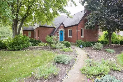 26 Beverly Pl, Munster, IN 46321 photo 1