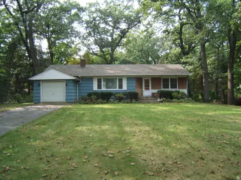 4826 S Ross Rd, Griffith, IN 46319 photo 1