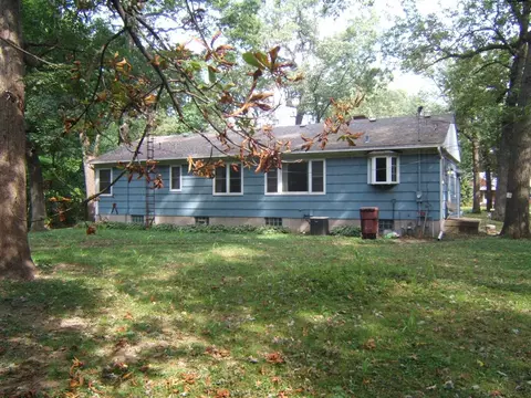 4826 S Ross Rd, Griffith, IN 46319 photo 5