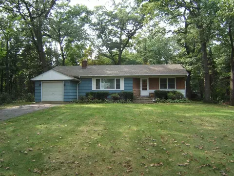 4826 S Ross Rd, Griffith, IN 46319 photo 2