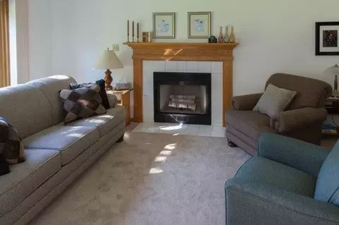 1457 Admiral Dr, Porter, IN 46304 photo 7